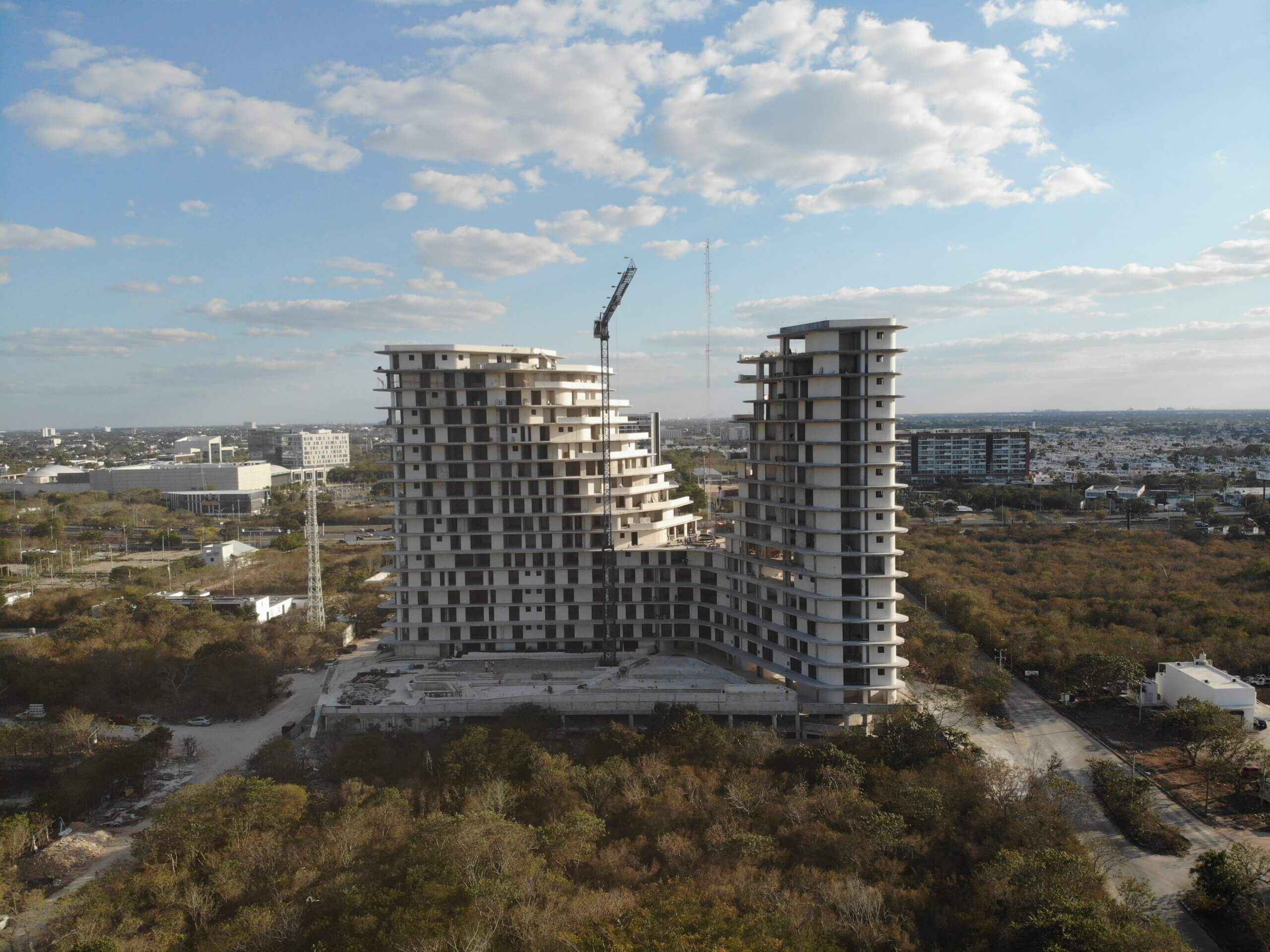 Avance de Obra - Marzo - Light Towers